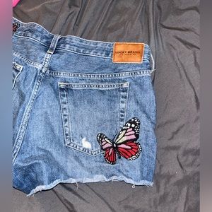 Women’s Butterfly Midrise boys shorts size 12 lucky brand